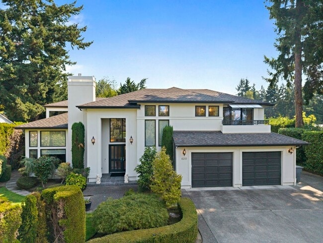 Building Photo - 4Bd/4.5Ba Medina House