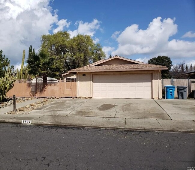 Building Photo - 1797 Brookwood Dr