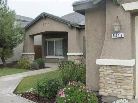 Photo - Southwest 4 bedroom 2 bath