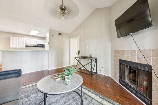 3784 University Dr NW Unit SI FL2-ID1613220P