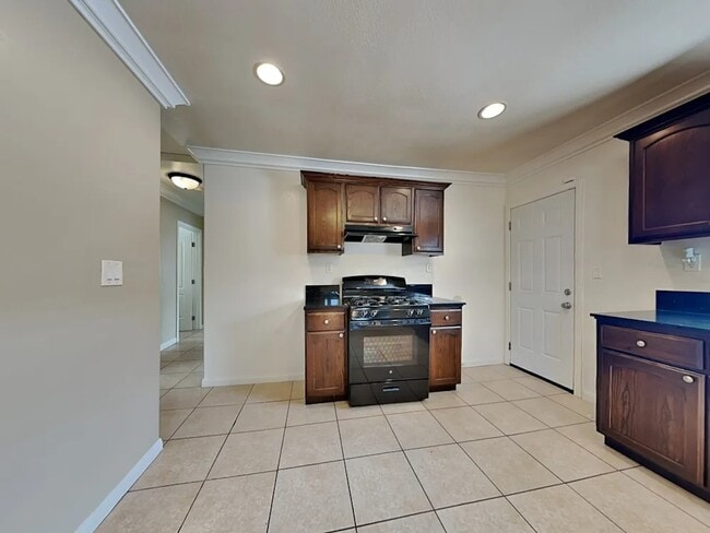 Photo - 5305 3rd Ave