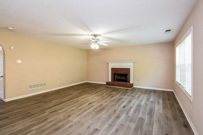 Photo - 217 E Skyline View