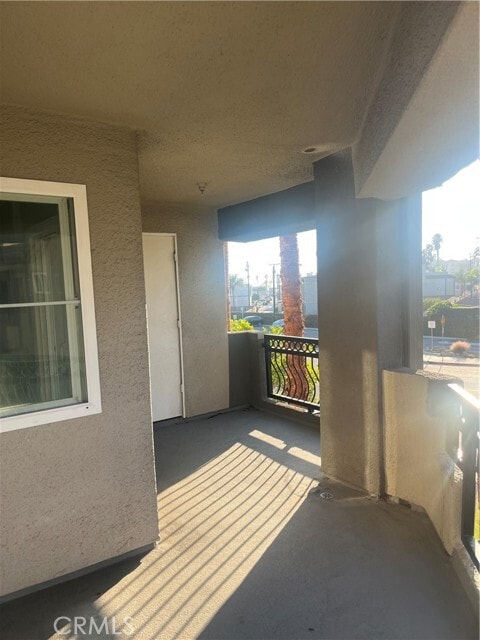 Photo - 310 Lake St Unit 213