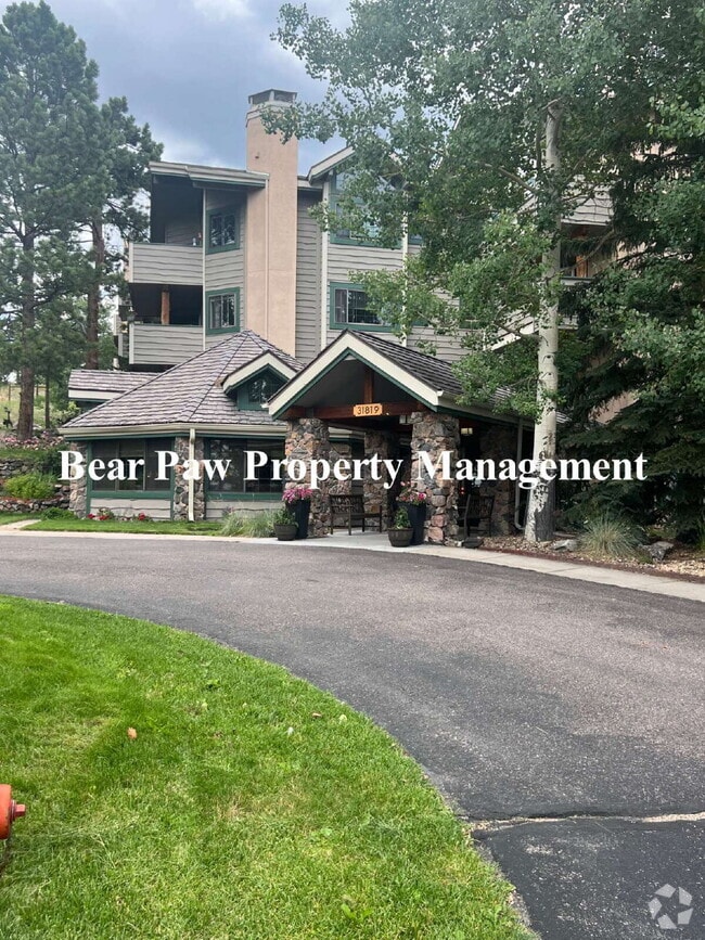Building Photo - Two bedroom in Rocky Village!! Unit 318 Rental