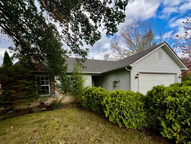 Photo - 7717 Frontier Ave