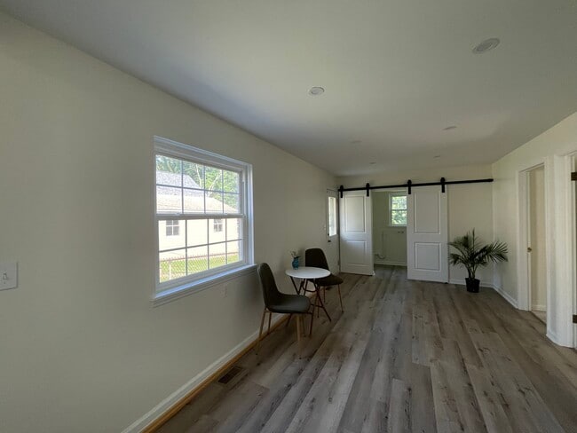 Photo - 334 Chase Rd
