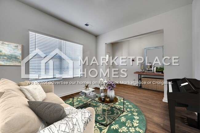Photo - 1027 Park View Dr