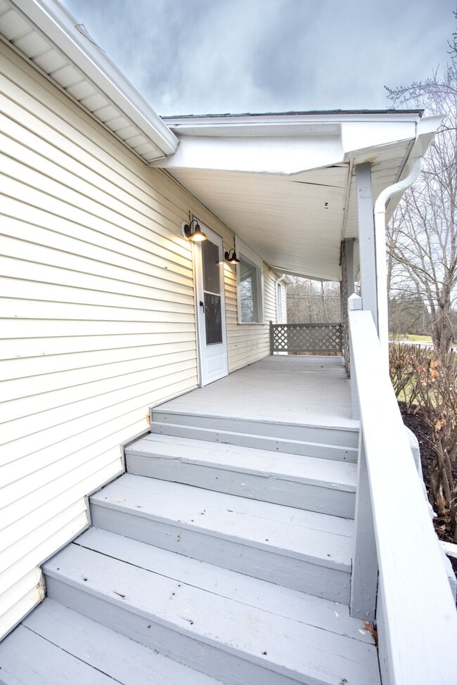 Photo - 16781 Akron St