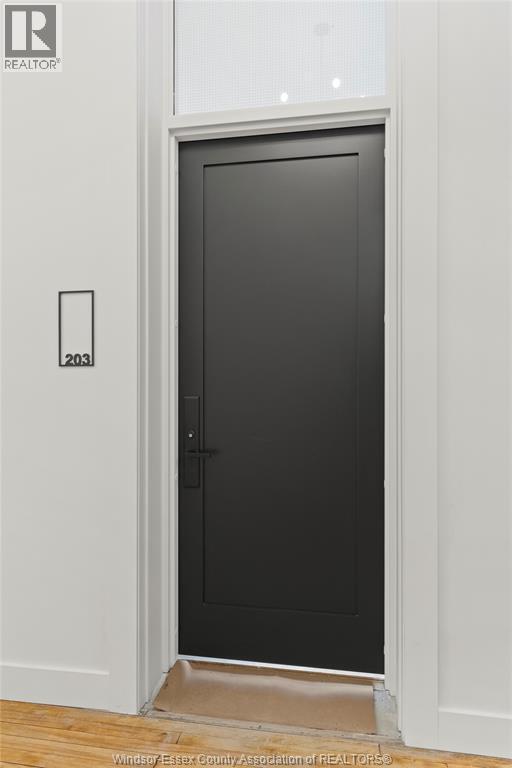 Photo - 247 Brock St Unité 203