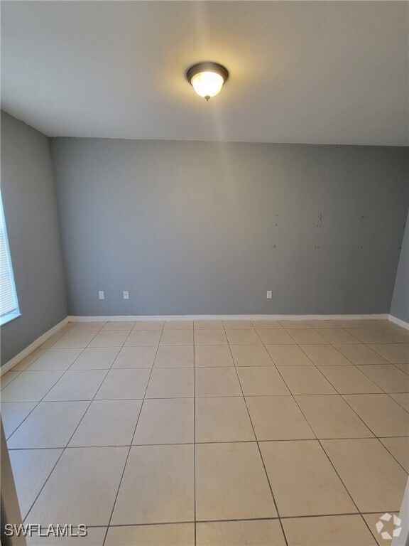 Building Photo - 4755 29th St SW Rental