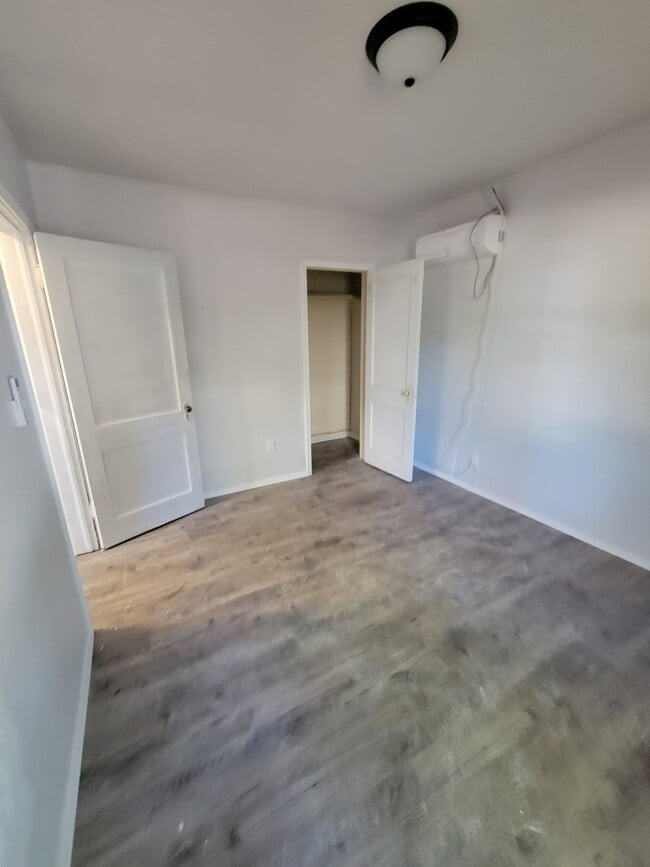 Photo - 515 W 7th Ave