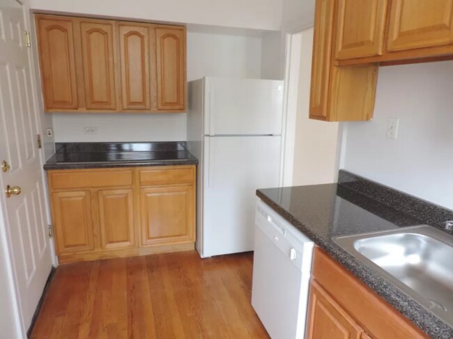 Photo - 1364 W Estes Ave Unidad 68-1N