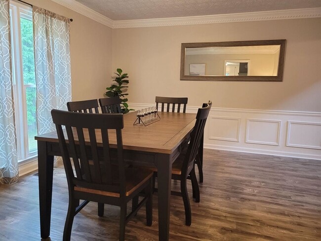 Photo - 1356 Velvet Creek Ct SW