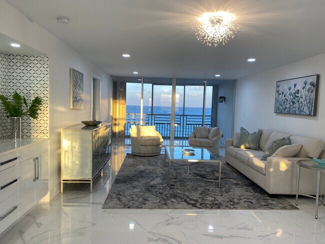 Stunning ocean views - 900 Ocean Dr Unidad 504