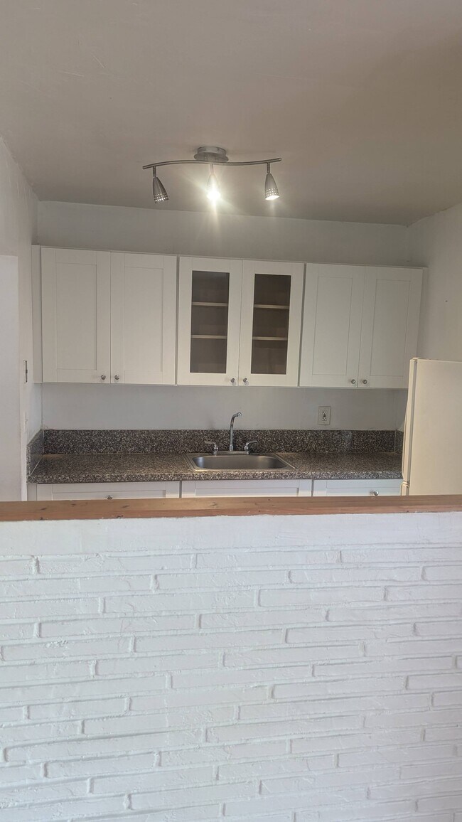 Photo - 20400 NW 7th Ave Unit Cozy 1-bedroom Miami