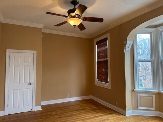 Photo - Harrisburg School District 1 Bedroom 1 Bat... Unit 2F