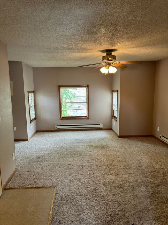 Photo - kb1820 Unit 1824