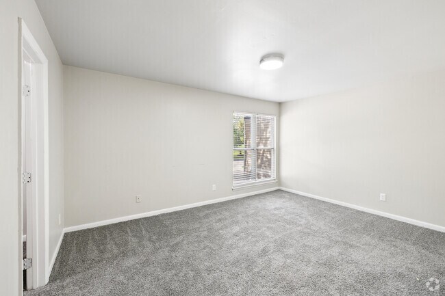 1BR, 1BA - 850SF - Bedroom - Stone Ridge Apartments