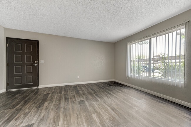 Desert Bay Apartments