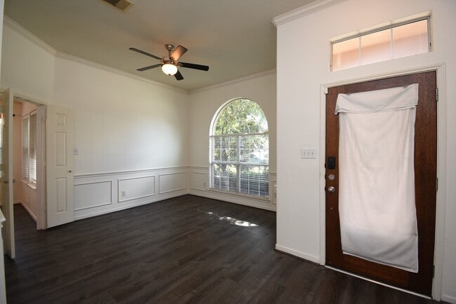 Photo - 128 Long Canyon Ln