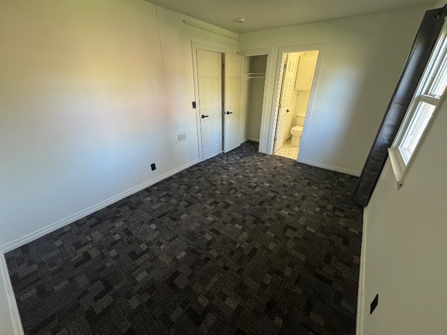 Photo - 3737 Sturgis Rd