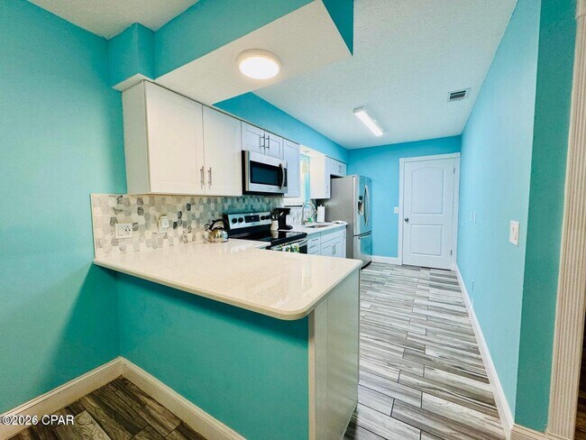 Photo - 3415 W 19th St Unidad 8