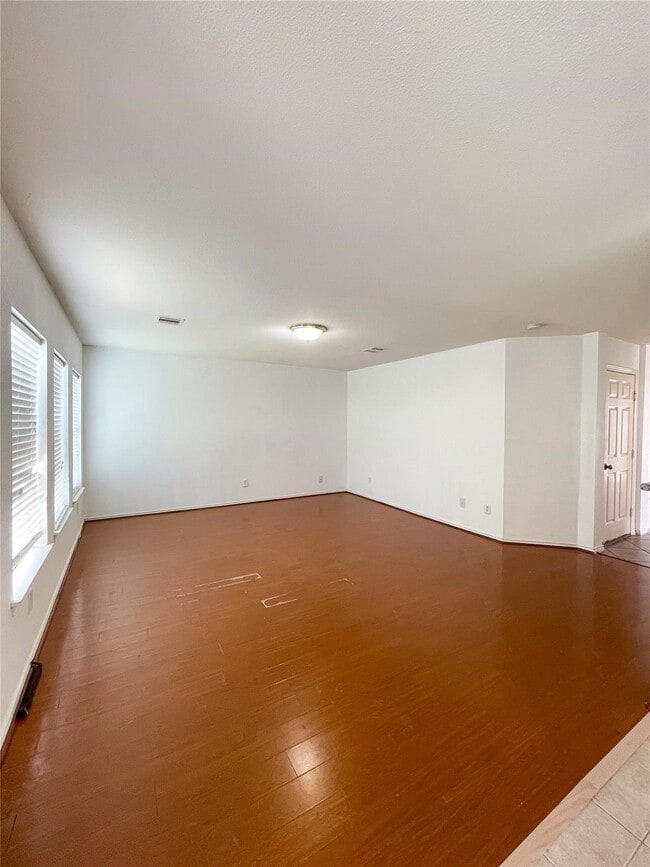 Photo - 11737 Logan Ridge Dr