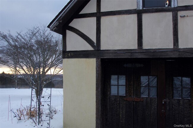 Photo - 249 Starr Ridge Rd