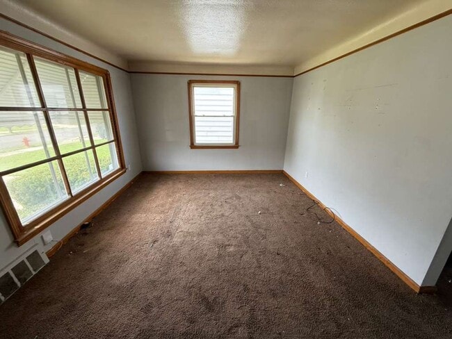 Photo - 3-BED, 1 BATH BEAUTIFUL SINGLE- FAMILY HOME IN MAPLE HEIGHTS!