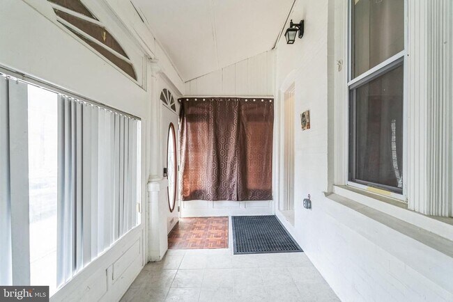 Photo - 1238 S 46th St