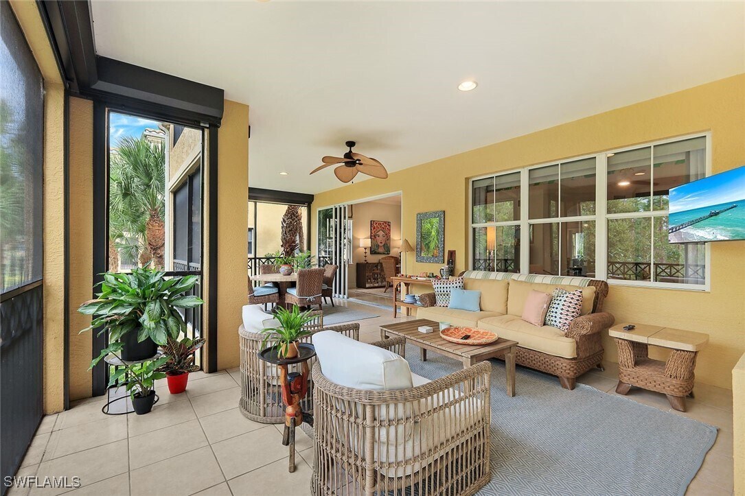 Photo - 2855 Tiburon Blvd E Unidad 102