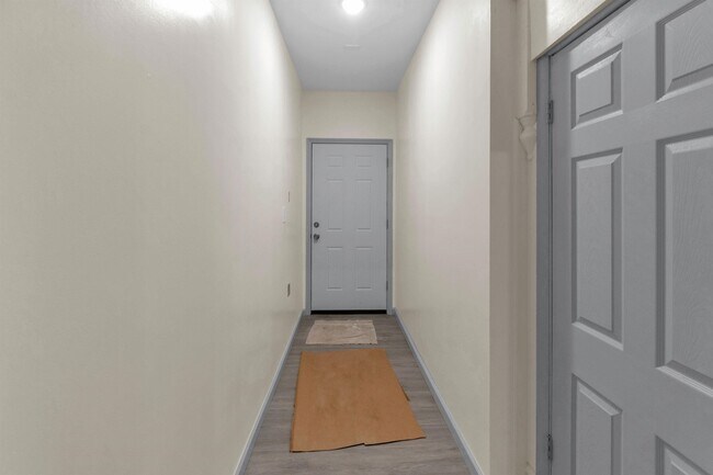 Photo - 181-183-183 N 6th St Unidad 1