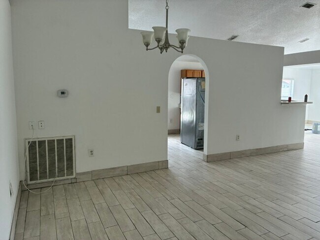 Photo - Home for rent - 4/2