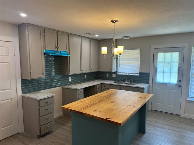 Photo - 2938 Healey Dr