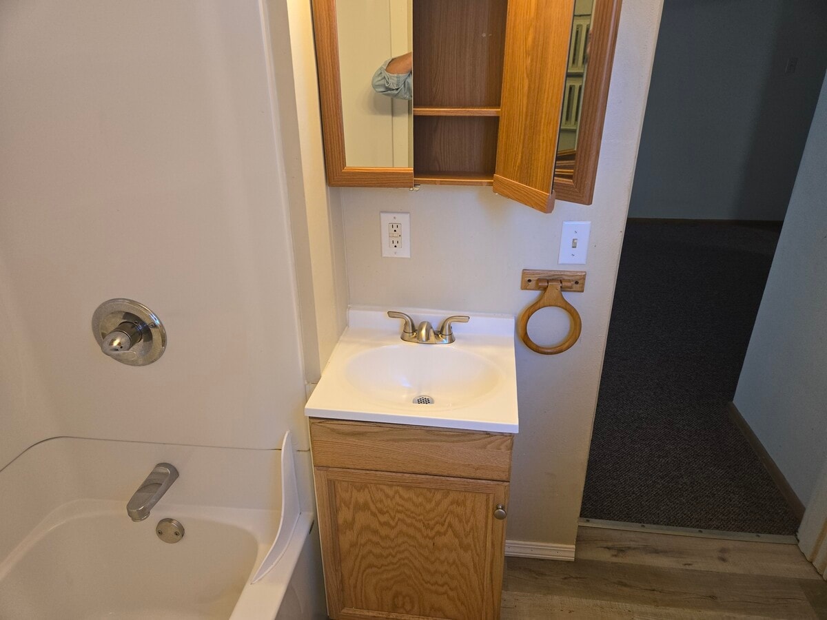 Photo - 509 E Clay St Unit # 3