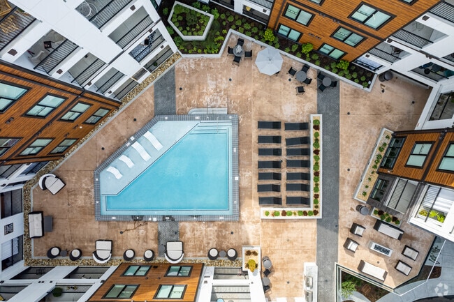 Courtyard - Stockyard Lofts
