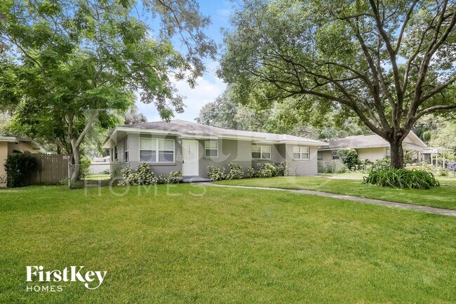 Photo - 1621 Mockingbird Ln