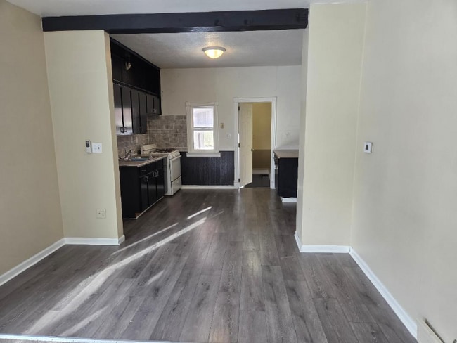 Photo - 1009 N Webster St