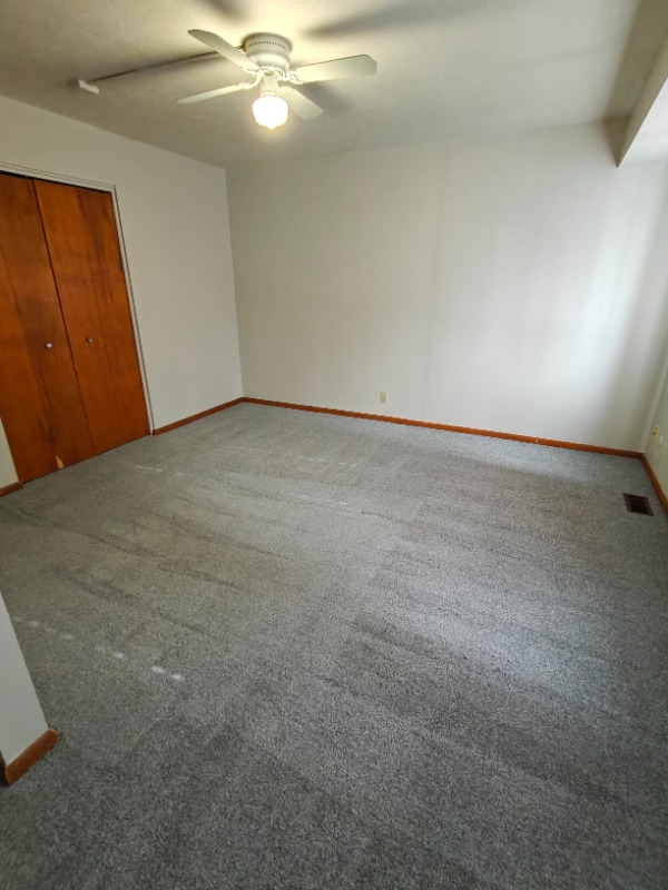 Photo - 377 Pershing Ave NE