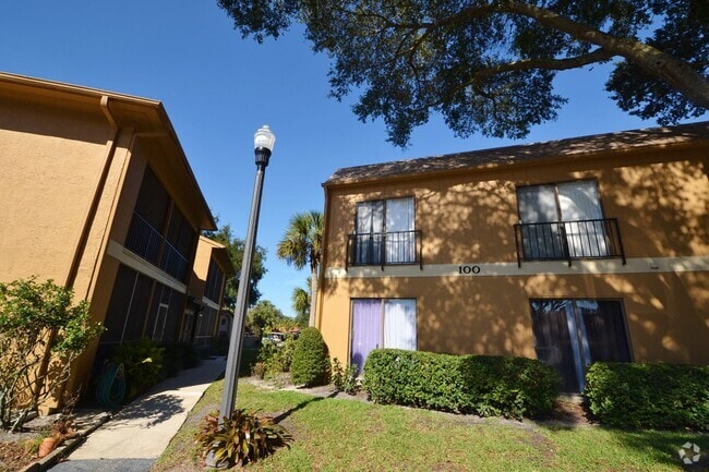 Building Photo - Gorgeous 1/1 Condo in Winter Springs ~ Upd... Unit 27