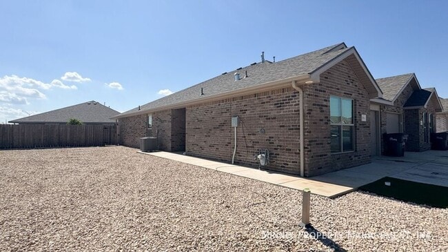 Photo - 2101 N Jayton Ave