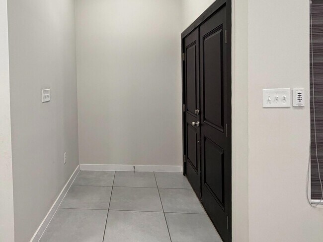 Photo - 1717 Fresnillo Dr
