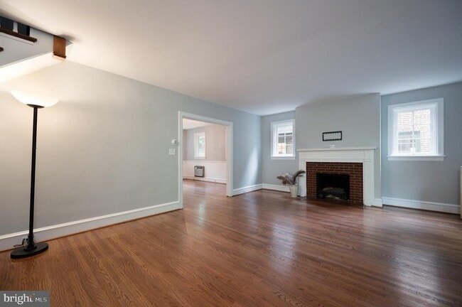 Photo - 1406 Lovering Ave