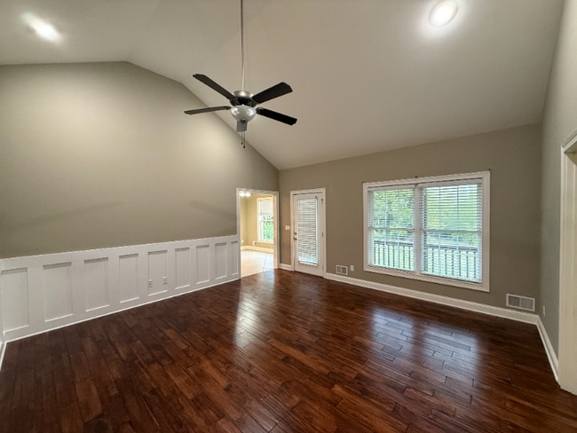 Photo - 133 Garden Dr