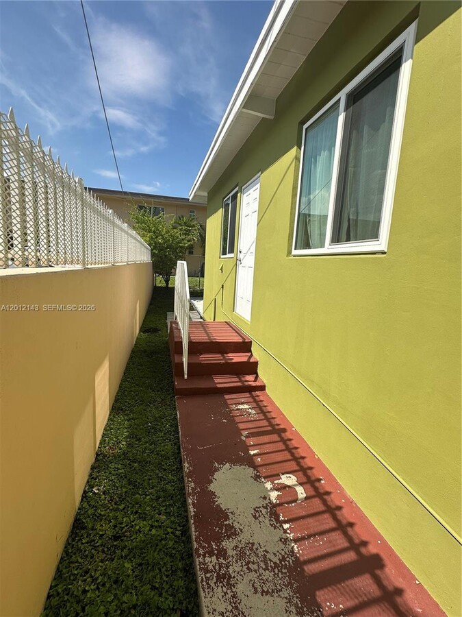 Photo - 5651 NW 3rd St