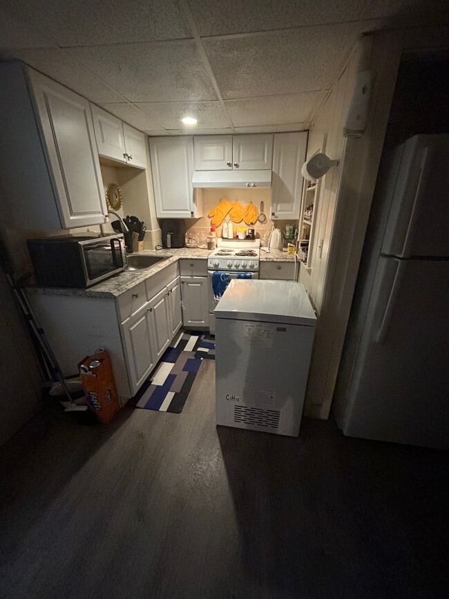 Photo - 164 Main St Unit Basement