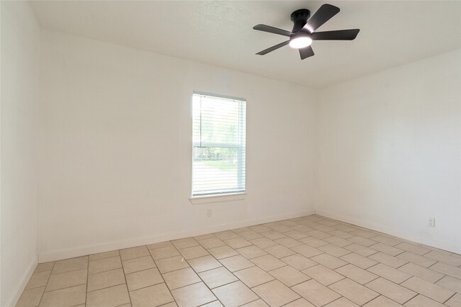 Photo - 4855 Sulley Dr