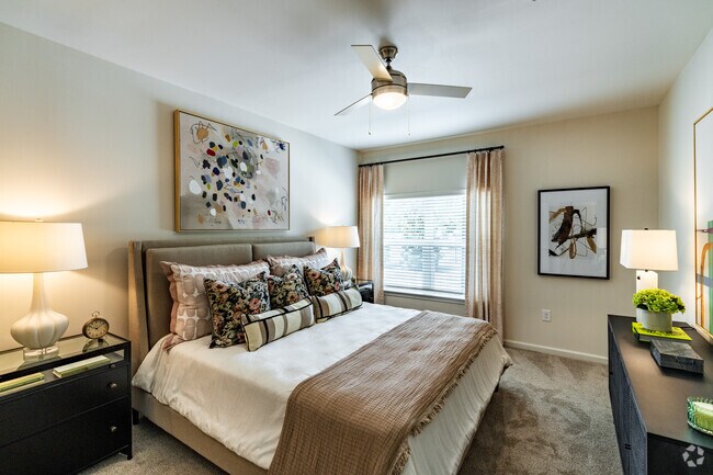 2BR, 2BA - 1113SF - Second Bedroom - The Duke Metrocenter