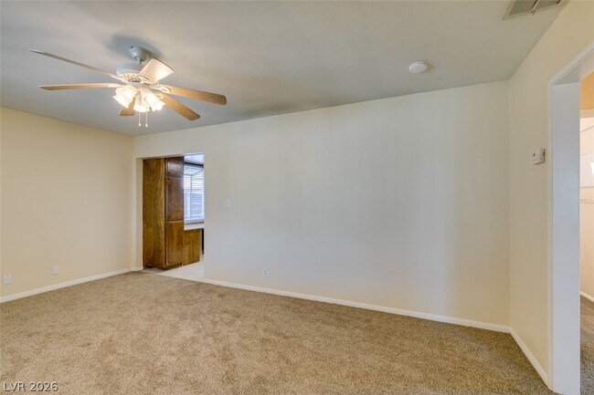 Photo - 5 Mallory St