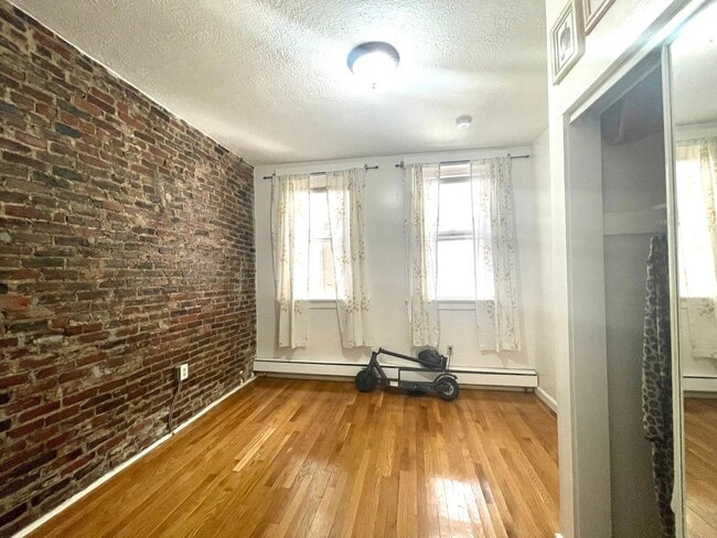 Photo - No Brokers Fee, Heat, Hot Water Included, Laundry on a Site, Eat-in Kitchen
